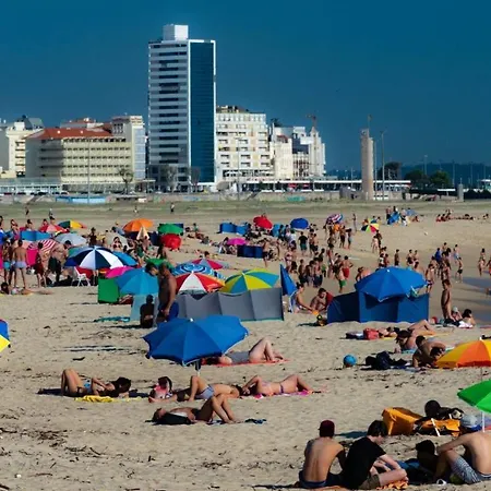 Two Bedroom Near And Casino Apartmán *