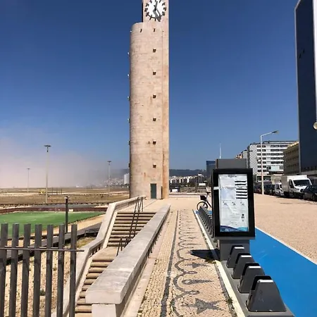 Apartmán Two Bedroom Near And Casino