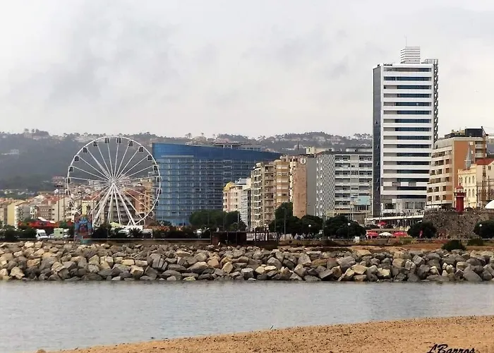 Two Bedroom Near And Casino *